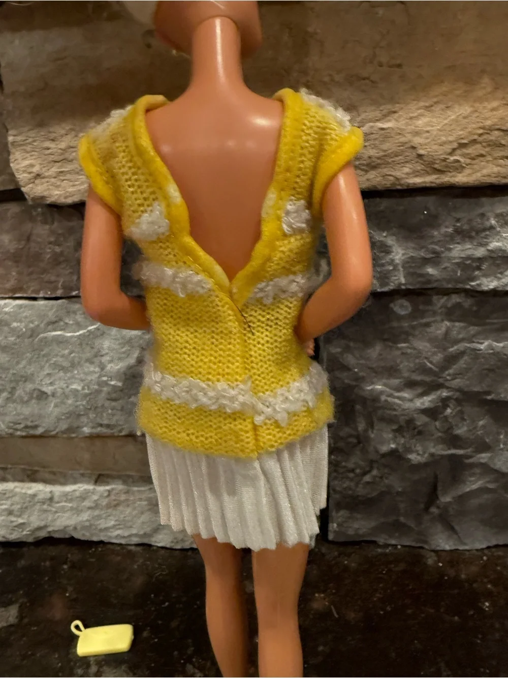 Barbie Vinatge yellow knit white strip pleated skirt vnick back dress and sungla